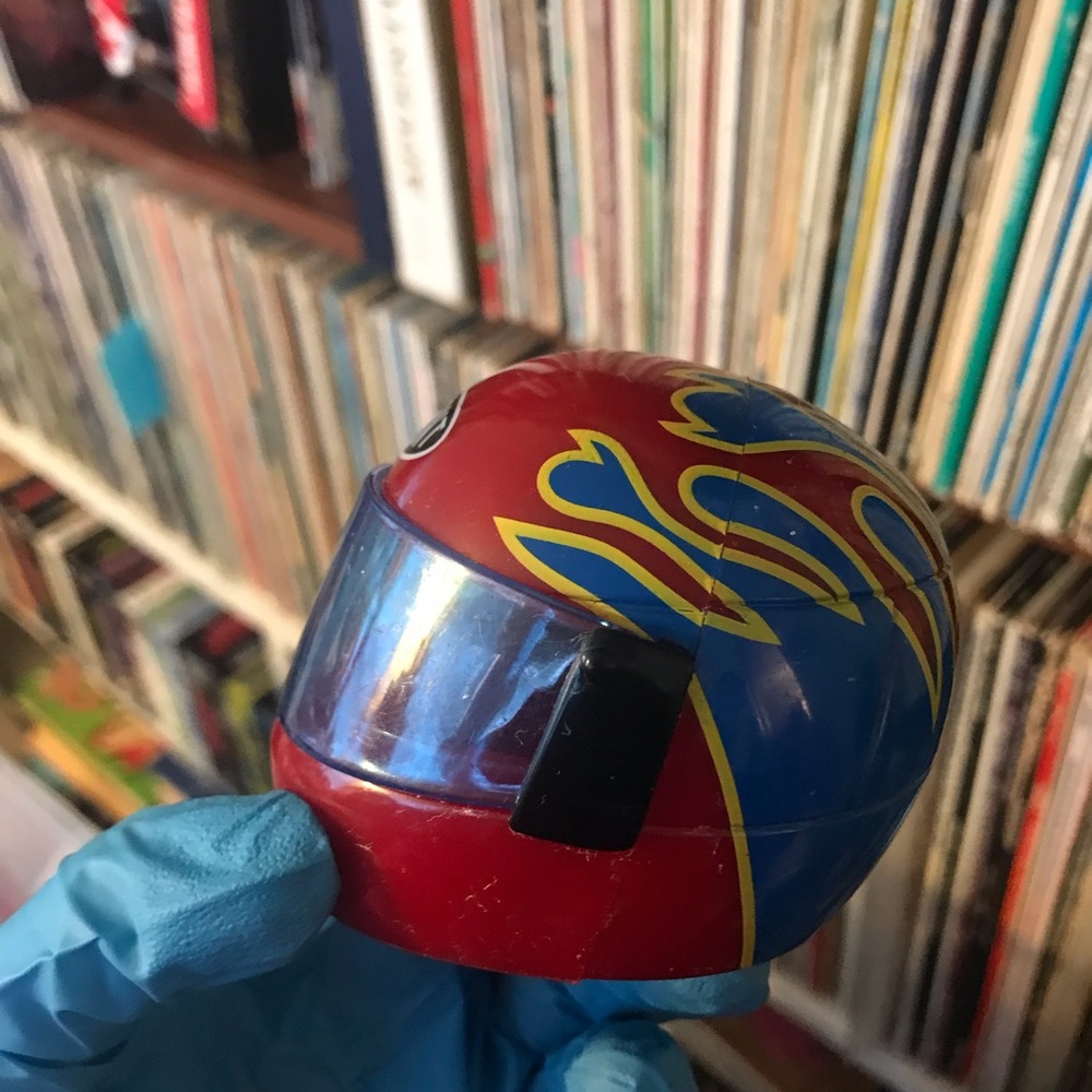 DuPont Red Racing Helmet Pencil sharpener - Picture 2 of 3